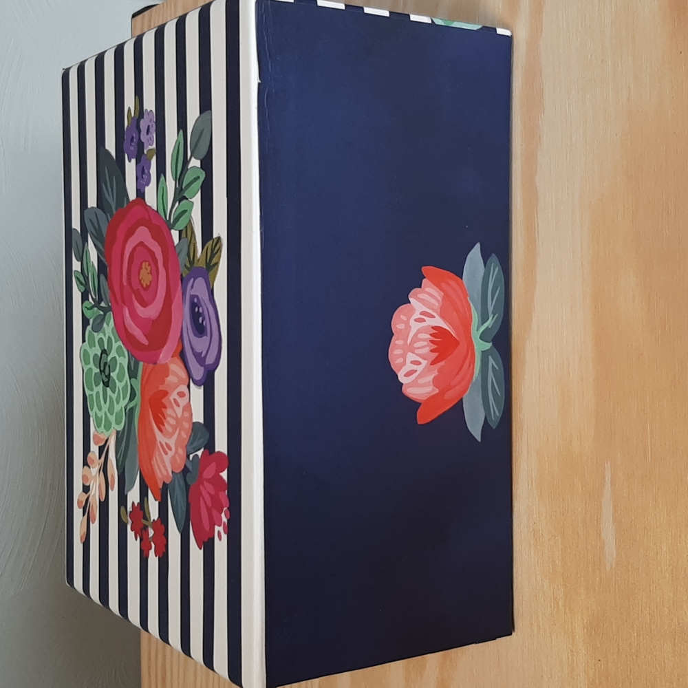 NWOT Decorative Box - Picture 3 of 5